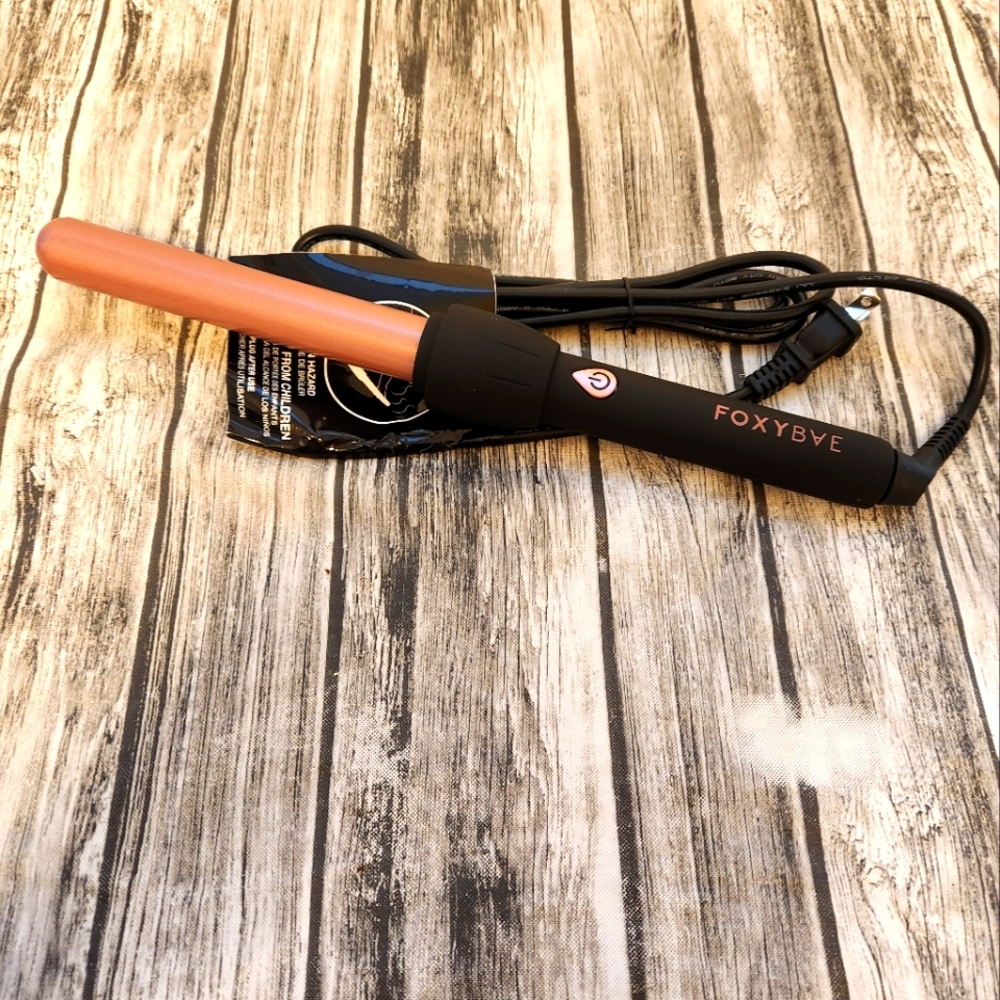 Foxybae 3" wand